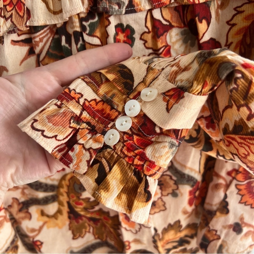 Love The Label Tallulah Floral Ruffle Blouse - Cream and Brown New Fall Small - Picture 4 of 7